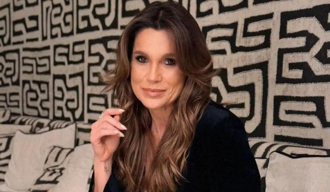 Flávia Alessandra falou sobre usar hidratante vaginal na rotina, comparando com cuidados de rosto e corpo. A queda de e…