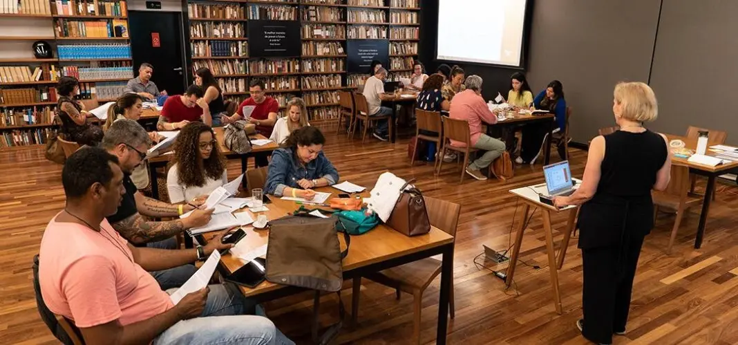 Cursos gratuitos para educadores da educação básica do Rio de Janeiro estão abertos, as inscrições rolam de 14 a 19 de …