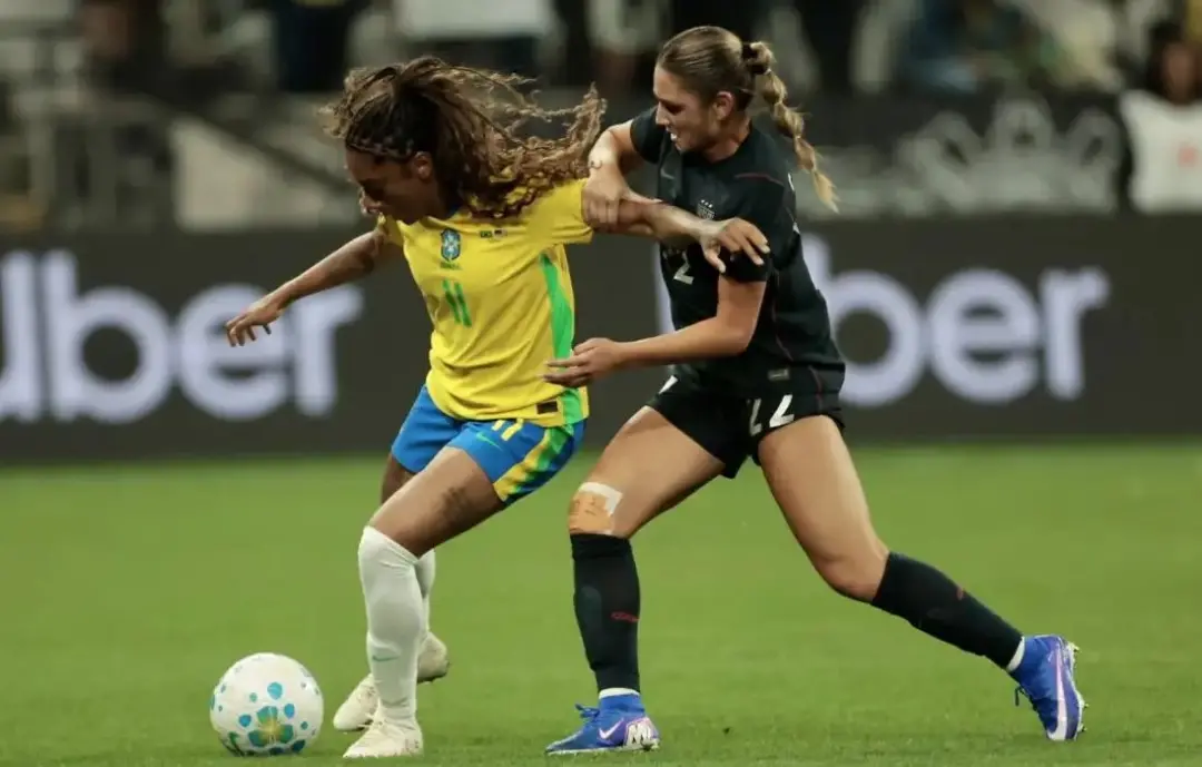 Mais de 161 mil pessoas de 183 países querem ser voluntárias na Copa Feminina de 2027 no Brasil, mais que o dobro da ed…