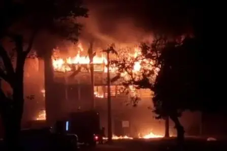 UFPE recebeu R$ 28 milhões para um novo prédio e R$ 100 milhões para repor equipamentos após o incêndio no Campus Recif…