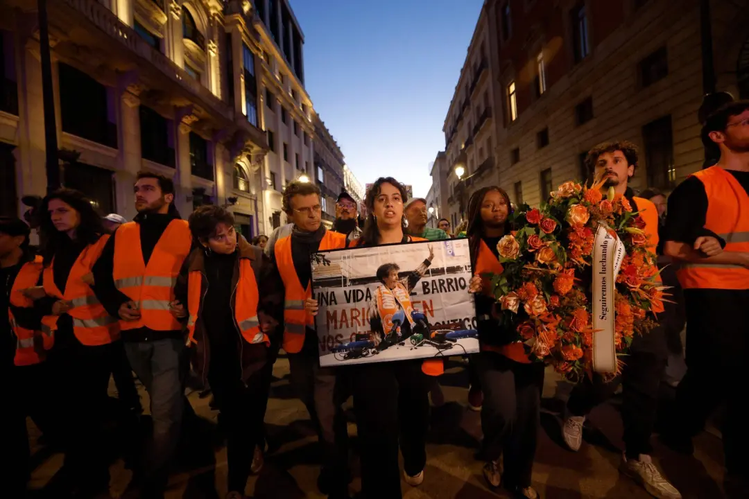 Morte de Maricarmen Abascal, 87 anos, em Madri, após ser despejada da casa de 70 anos. A expulsão ocorreu porque a empr…