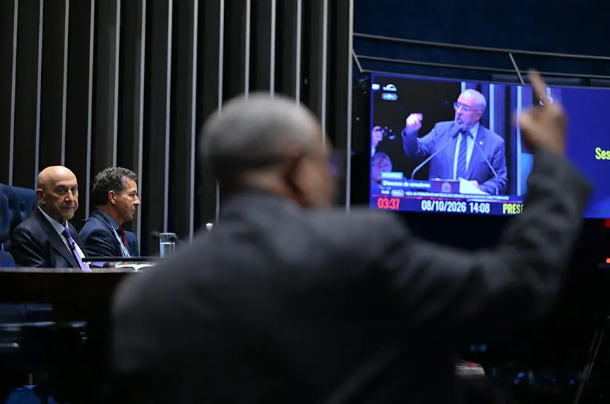 PEC 221/2019 avança, passando pela terceira sessão de discussão no Plenário, visando fim da escala 6x1 e jornada de 40 …