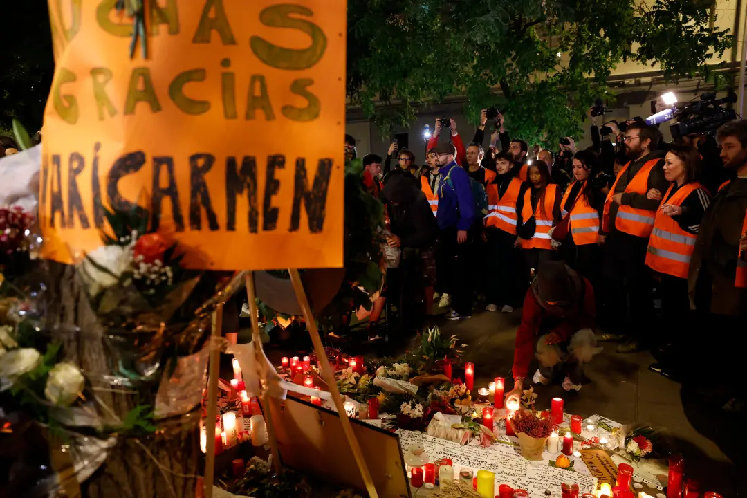 Em Madrid, uma marcha reuniu cerca de 20 mil pessoas para homenagear Maricarmen Abascal. Ver tanta gente na rua pedindo…