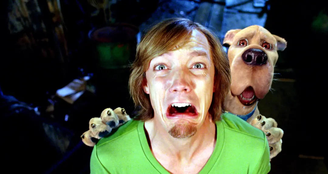 Matthew Lillard falou sobre o Scooby Do em um vídeo, mencionando como a carreira dele caiu depois do filme que flopou, …
