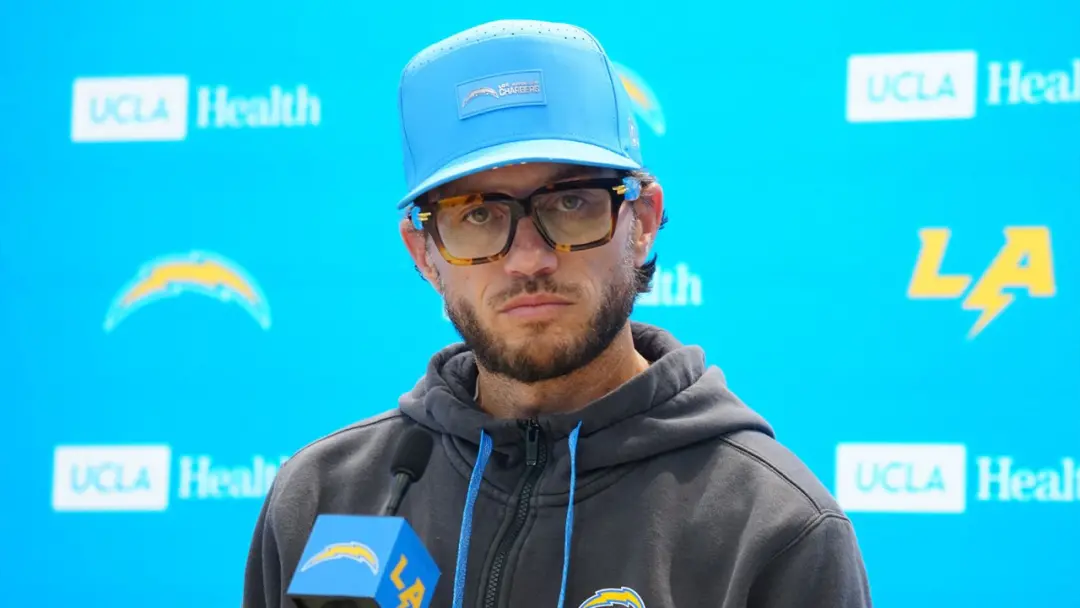 Chargers perdem quatro jogos seguidos, com 106 a 67 de placar sofrido. O técnico Mike McDaniel diz que isso faz parte d…