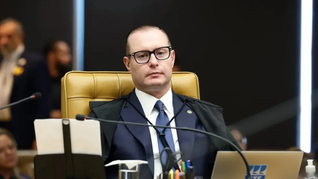 Zanin negou o pedido de Paes para suspender a anulação de votos de Garotinho no Rio de Janeiro. Isso acontece porque a …