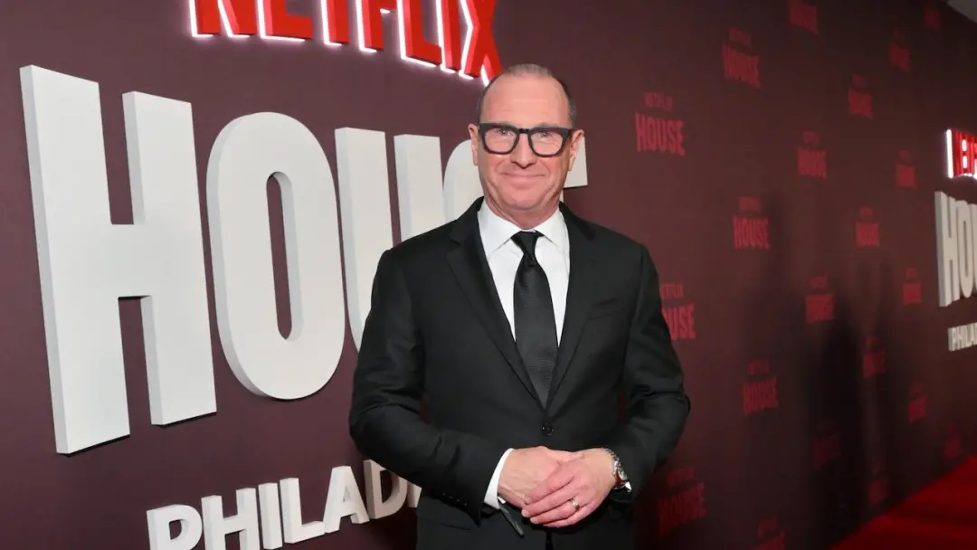 Greg Lombardo deixou a Netflix após sete anos como chefe de Experiências ao Vivo. Ele foi responsável por criar os Netf…
