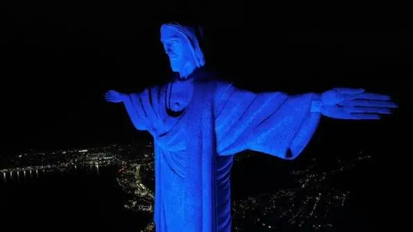 Cristo Redentor completa 95 anos na próxima segunda, 12 de outubro, com missas e uma exposição de arte no Rio. É um mar…