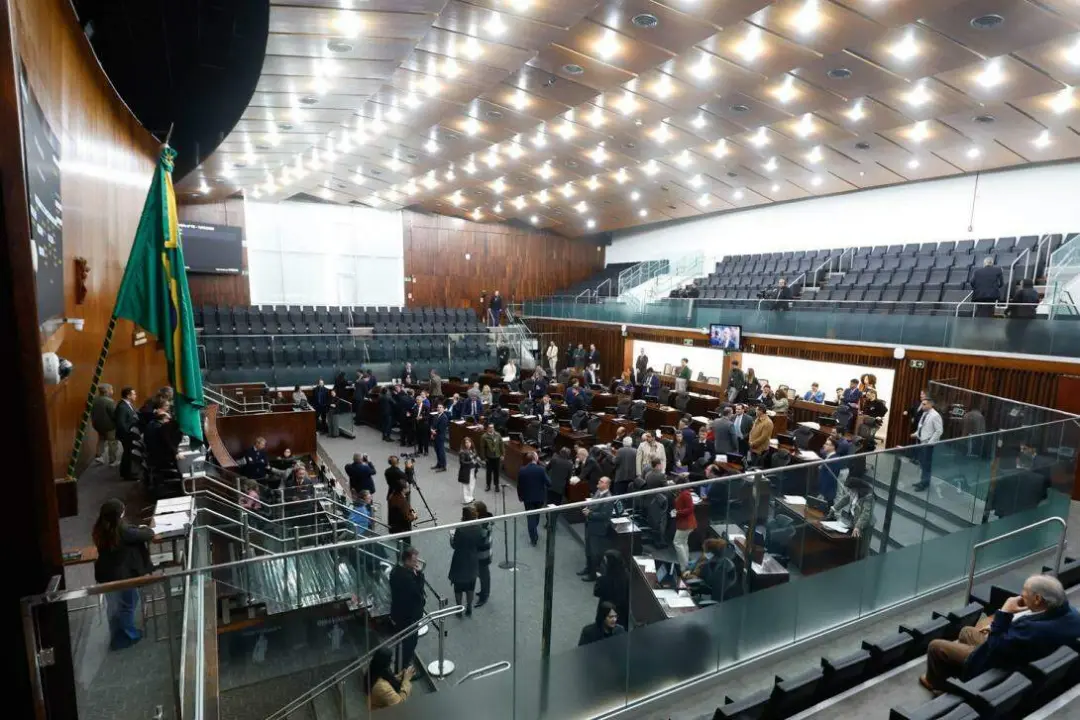 218 vagas serão ocupadas por mulheres nas Assembleias, representando apenas um quinto do total em várias casas legislat…