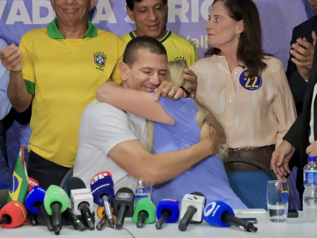 Douglas Ruas disse que vai manter diálogo com os 92 prefeitos do Rio de Janeiro, independente das alianças de campanha.…