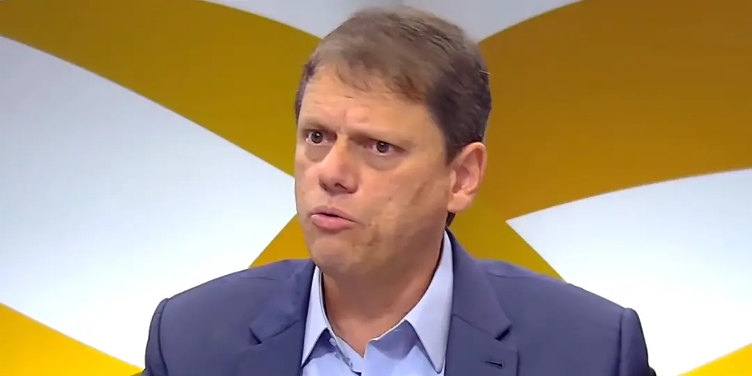 Tarcísio defende que o Congresso precisa julgar crimes de responsabilidade de ministros do STF, pois ninguém pode estar…