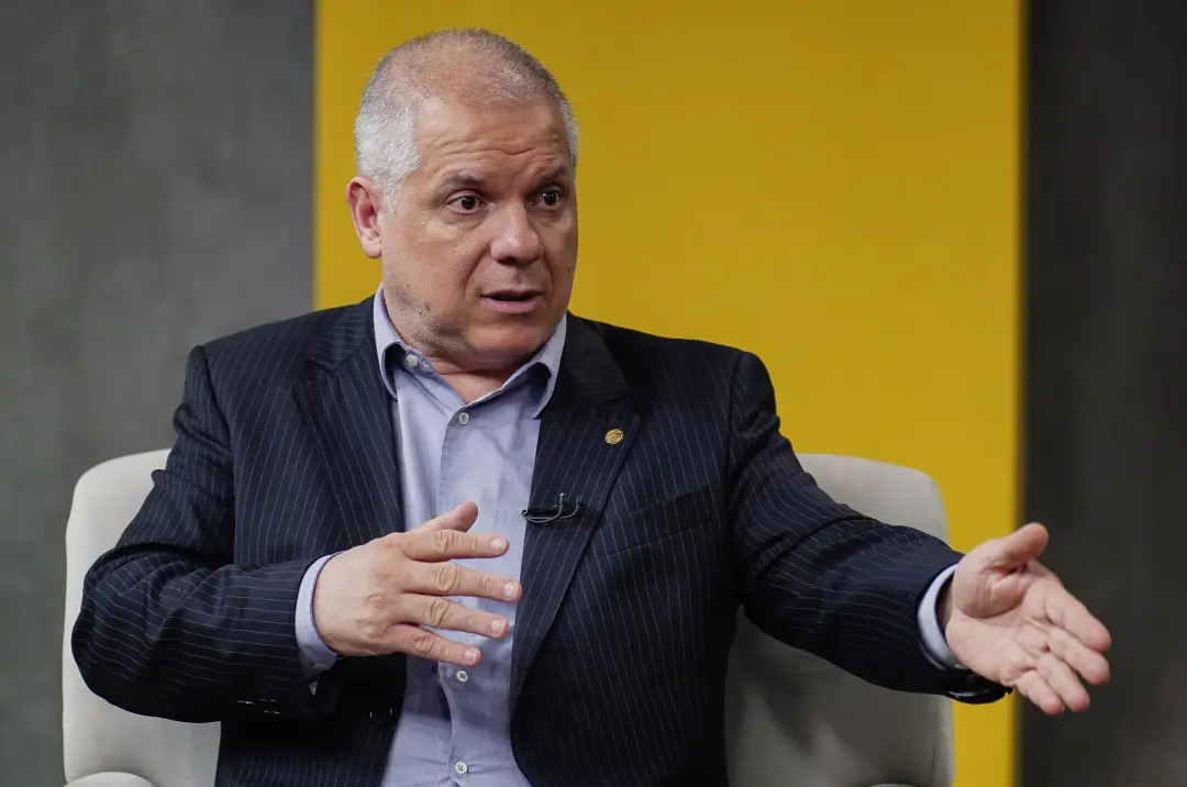 PGR defendeu soltura de ex-presidente do INSS, Alessandro Stefanutto, propondo tornozeleira eletrônica ao STF. A sugest…