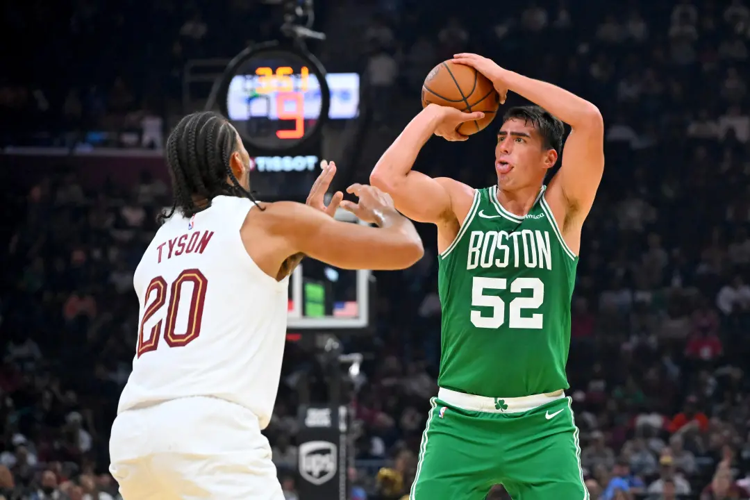 Celtics bateram Cavaliers por 124 a 113 no jogo de pré-temporada em Cleveland. Garza liderou o ataque com 22 pontos e 1…