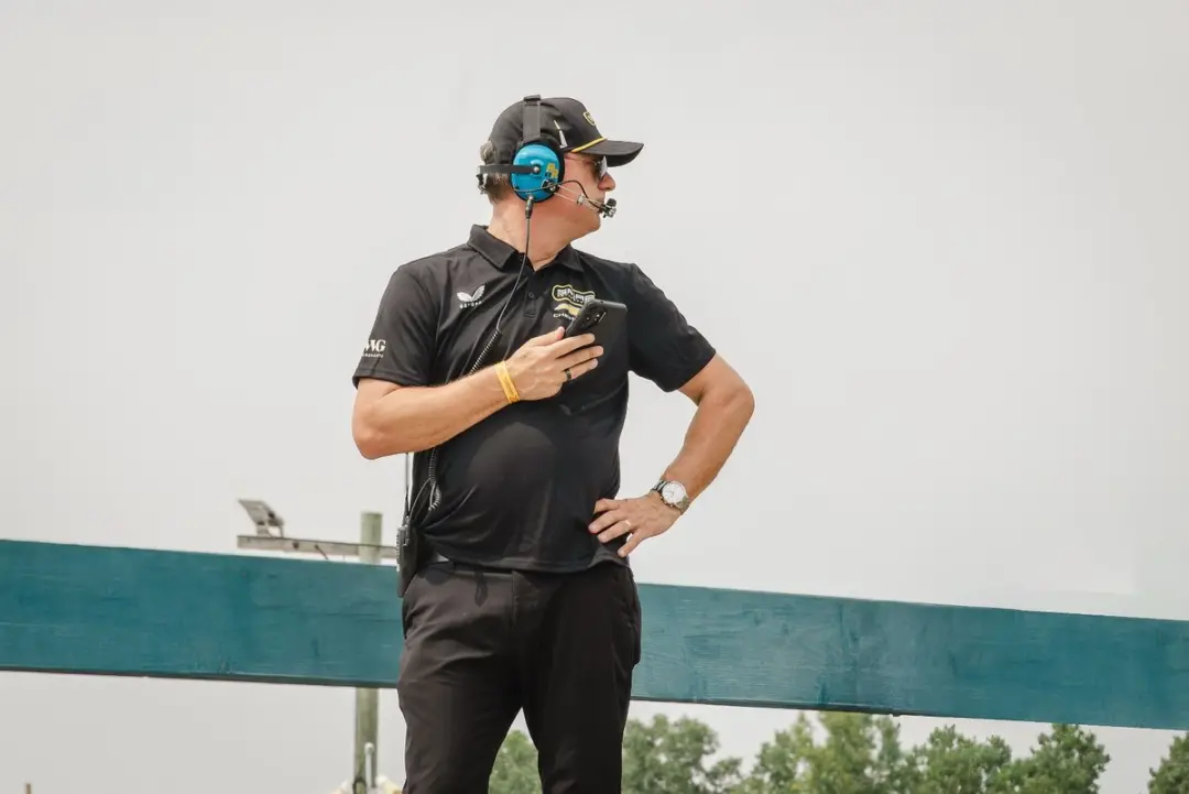 Joe Gibbs Racing aponta a suspensão administrativa de Chris Gabehart pela Spire Motorsports como mais um motivo para al…