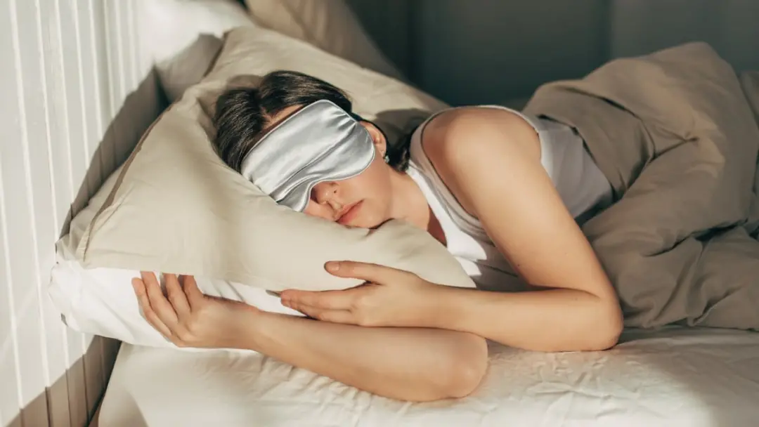Gadgets para dormir melhor custam até 48 euros, selecionados para ajudar contra barulho ou luz no quarto. É importante …