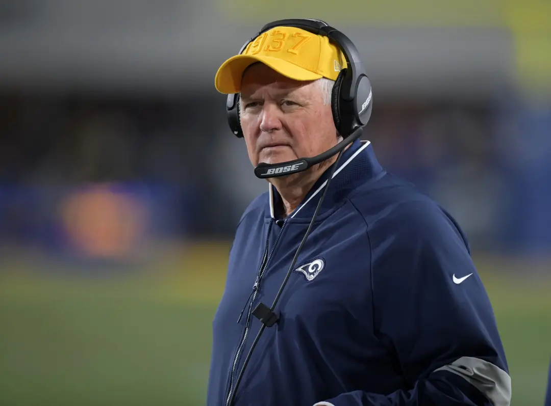 Dallas Cowboys perderam para os Tampa Bay Buccaneers em um jogo de primetime, terminando em 2 a 3. A defesa, que tem pe…