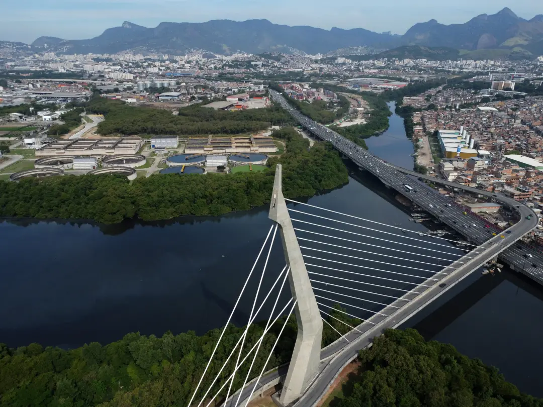 Tem uma briga por poder entre Rio de Janeiro capital e interior. Isso surgiu de desconfiança, como eu vi quando criança…