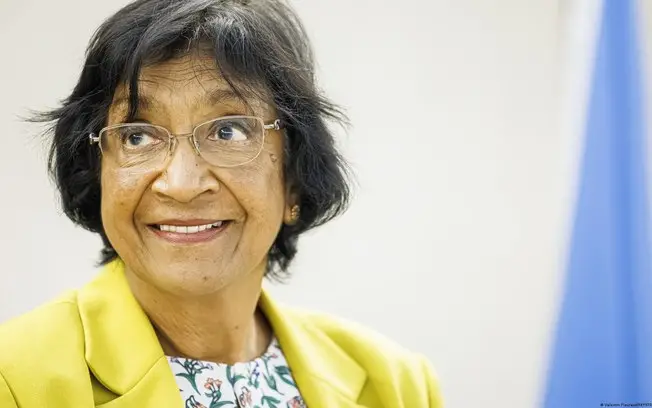 Navi Pillay, jurista sul-africana, recebeu o Nobel da Paz de 2026 por promover o direito internacional. A dedicação del…