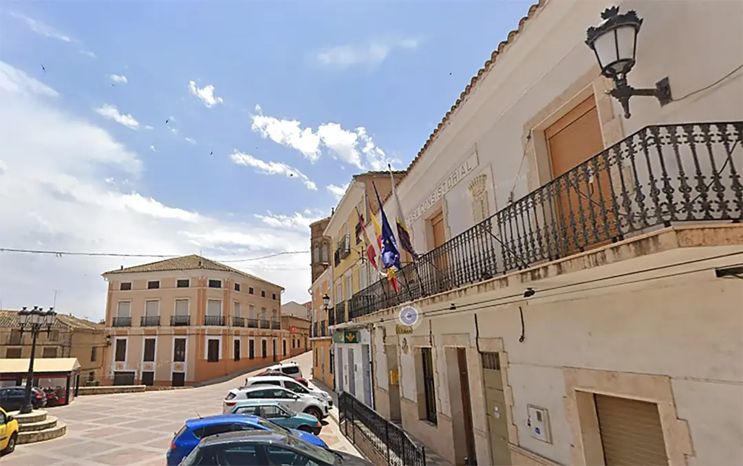 Valverde de Júcar, em Cuenca, viu um homem assassinar a esposa e se suicidar, depois de tirar as duas filhas da casa. A…