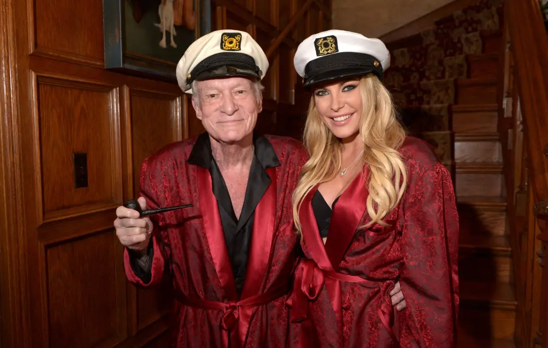 Crystal Hefner pediu para Jessica Biel reconsiderar o papel em um filme da Playboy. Ela alega ter sofrido abuso no rela…