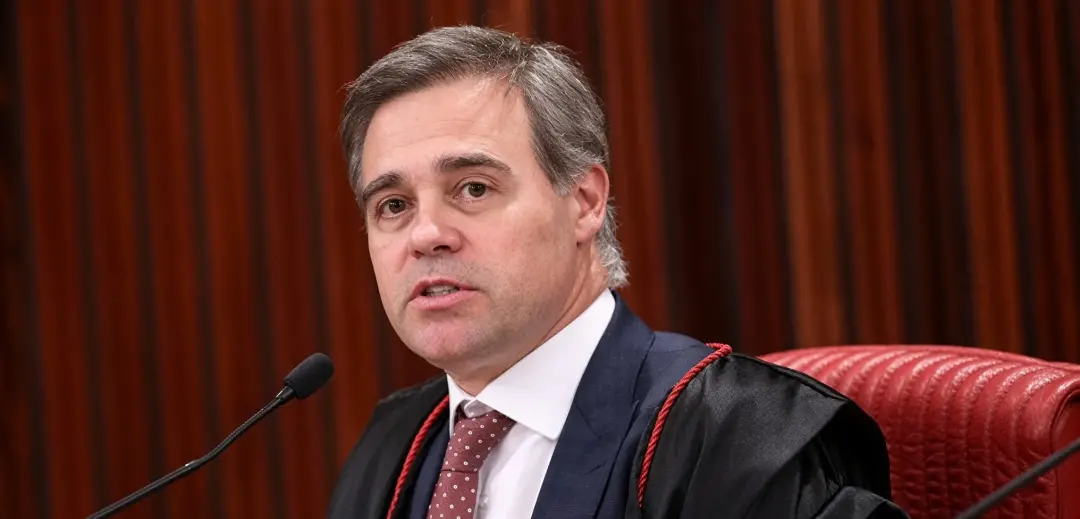 Publicação de Alice Souza Santos
