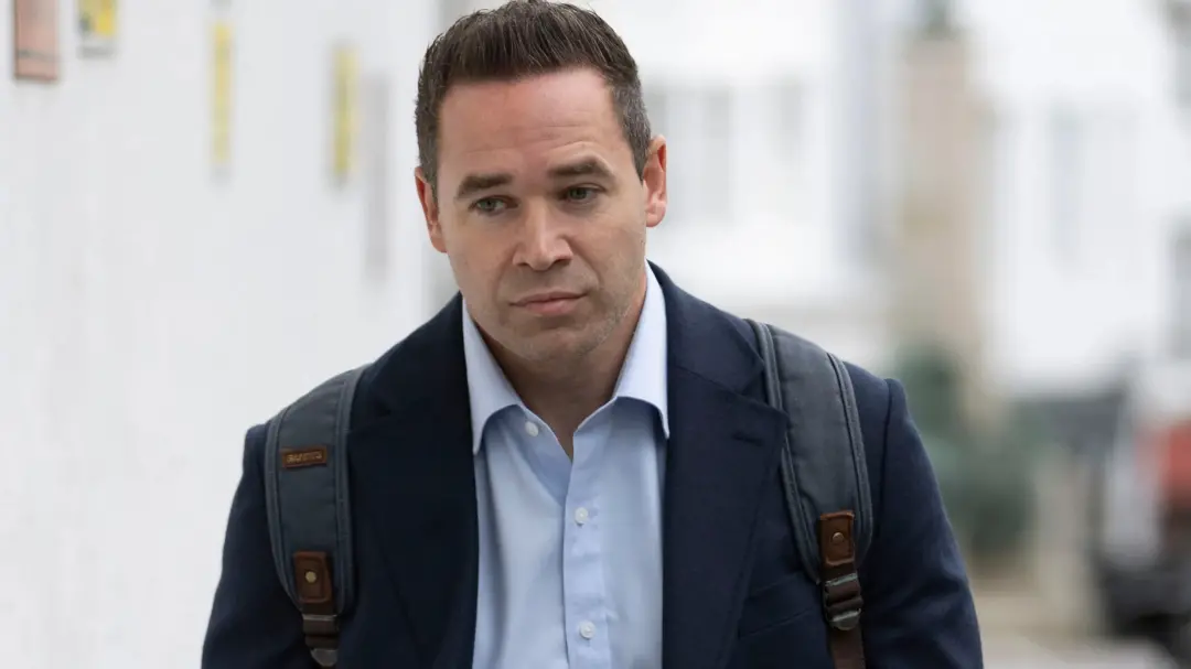 Kieran Hayler, ex do Katie Price, disse para uma menina de 13 anos que ela poderia ser sua melhor amiga, alegadamente a…