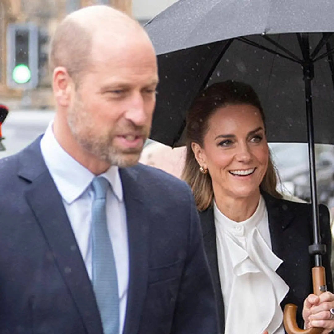 Prince William e Kate Middleton chegaram em Belfast na sexta para uma visita surpresa na Irlanda do Norte, apesar da ch…