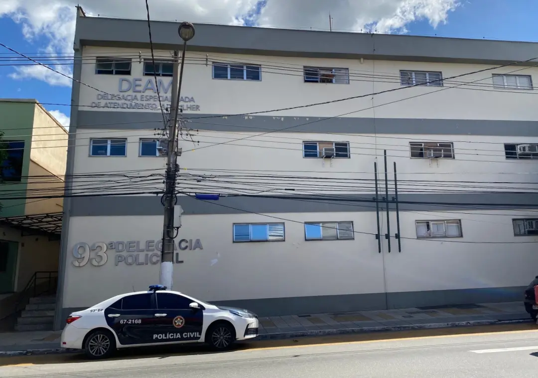 Volta Redonda, RJ: mulher foi agredida e enforcada pelo companheiro no bairro Belvedere. Esse tipo de violência domésti…