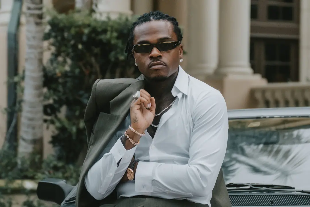 Gunna lançou a SB the Label em parceria com a Atlantic Music Group. O rapper, que já foi indicado ao Grammy quatro veze…