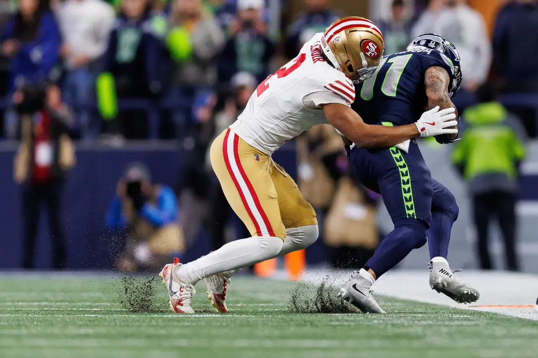 Jaxon Smith-Njigba marcou 32 recepções e 6 touchdowns em quatro jogos e os 49ers não planejam shadow ele. O coordenador…