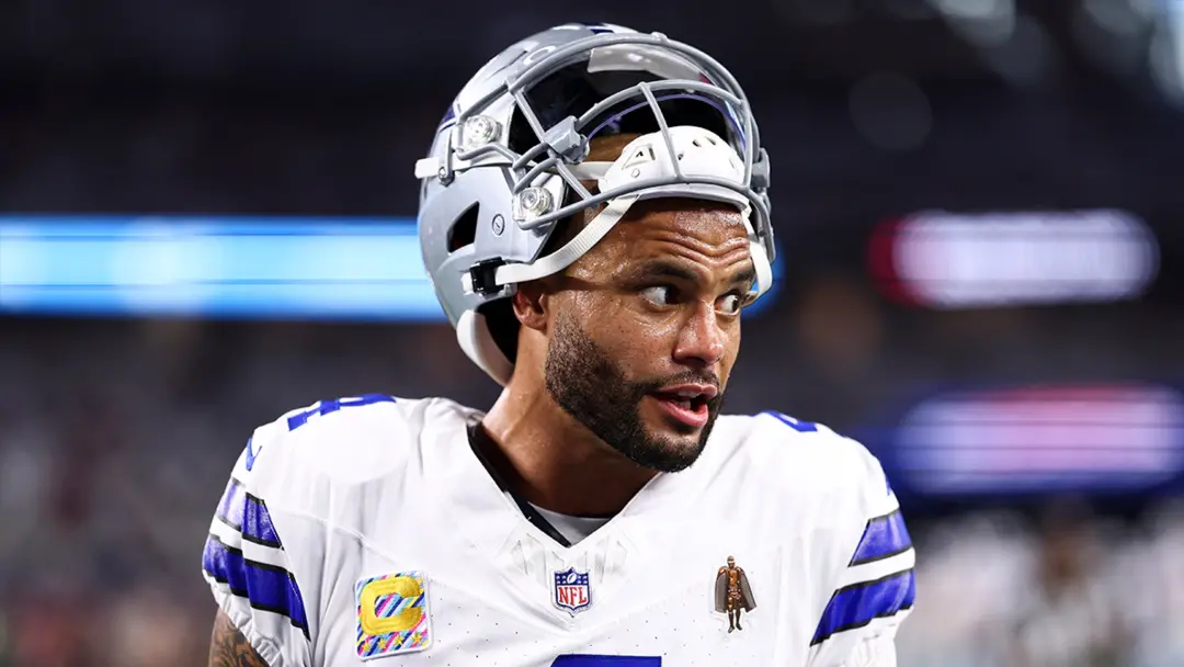 Dak Prescott escutou vaias no túnel do AT&T Stadium depois de uma derrota. Ser assediado assim, mesmo no caminho para o…