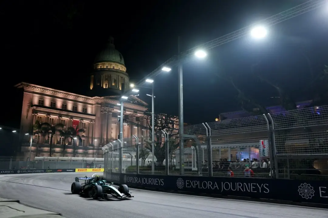 Marina Bay teve caos no sprint qualifying da F1, erro de controle de corrida deixou carros sem potência. A Aston Martin…
