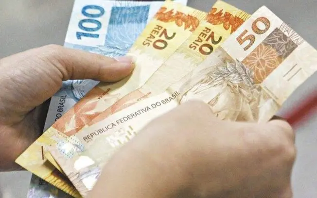 Rio de Janeiro lança regras para consignados, limitando descontos em folha a 40% da renda. Essa medida força mais trans…