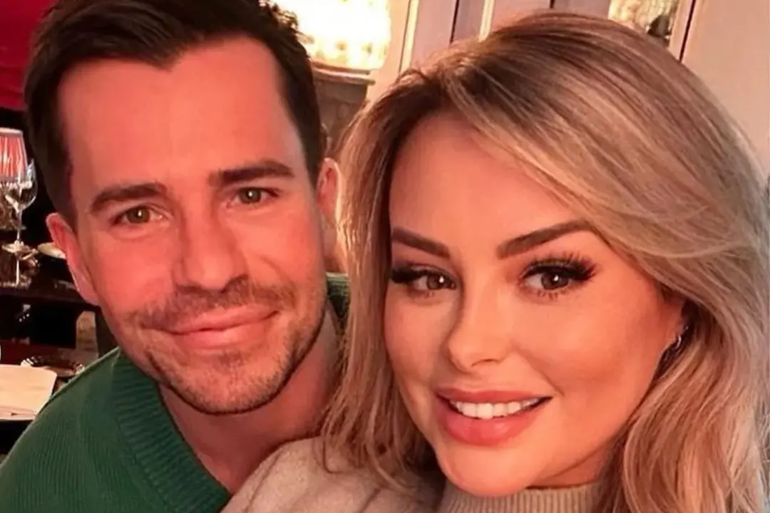 Rhian Sugden disse que o casamento com Oliver Mellor tá com tensão, dizendo que estão como estranhos depois de ter o be…