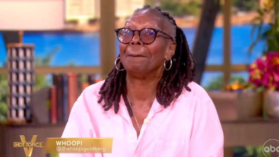 Hosts do The View riram do vídeo de Pete Hegseth em treinamento militar, apontando que ele estava com dificuldade para …