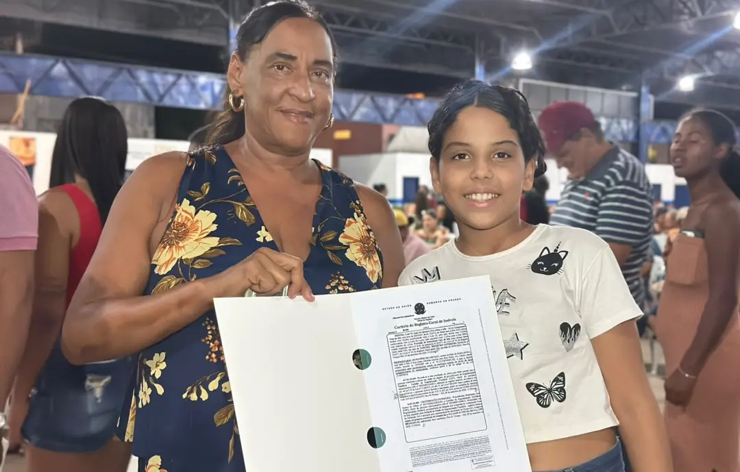 Publicação de Lívia Cavalcanti Nascimento