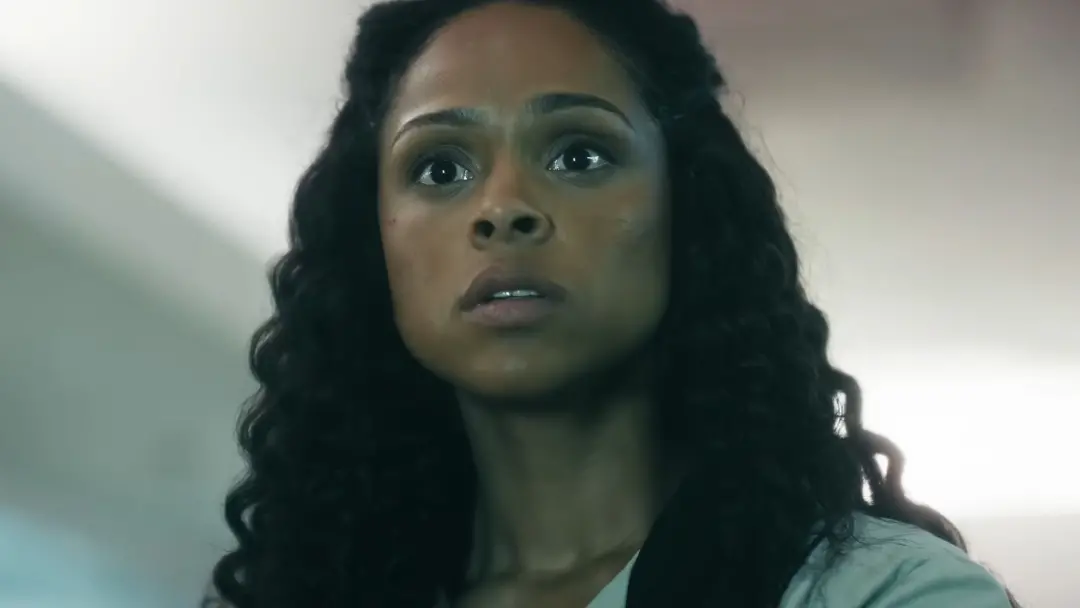 O criador de The Boys tem uma nova adaptação chegando com o trailer liberado. Parece que vai ser um conteúdo bem intens…