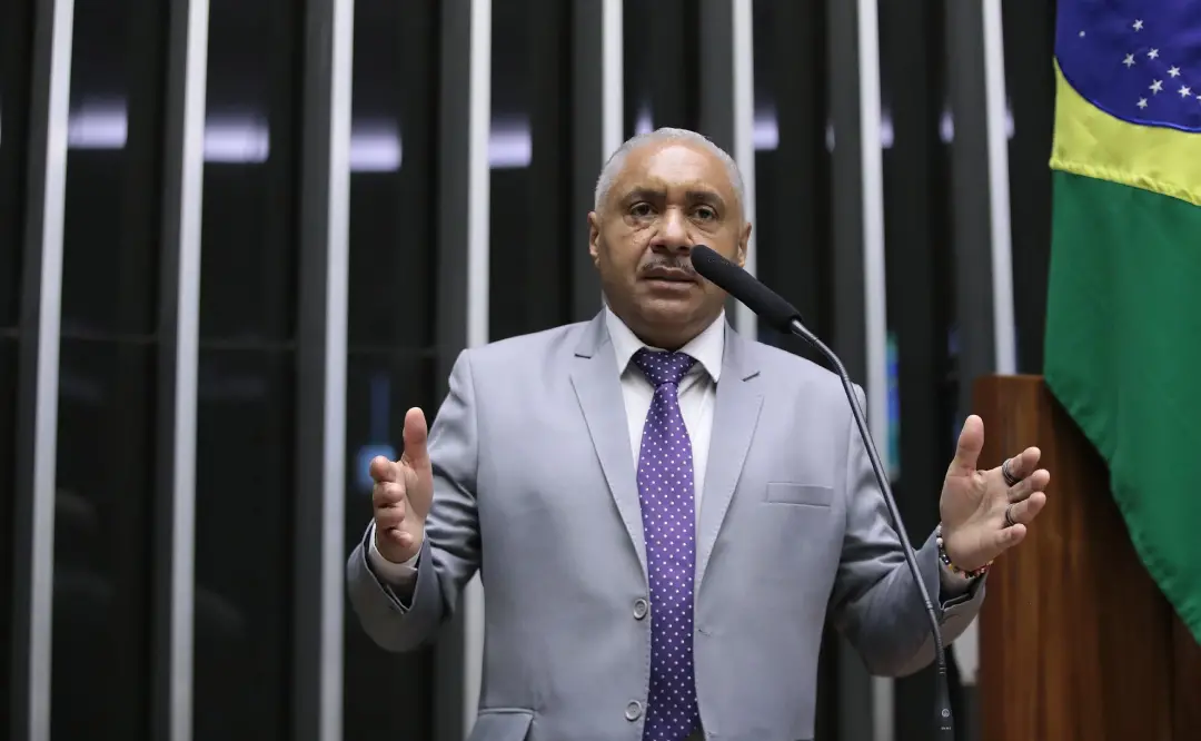 Tiririca recebeu apenas 5.536 votos na disputa na Câmara dos Deputados no Ceará. O comediante disse que brincou demais …