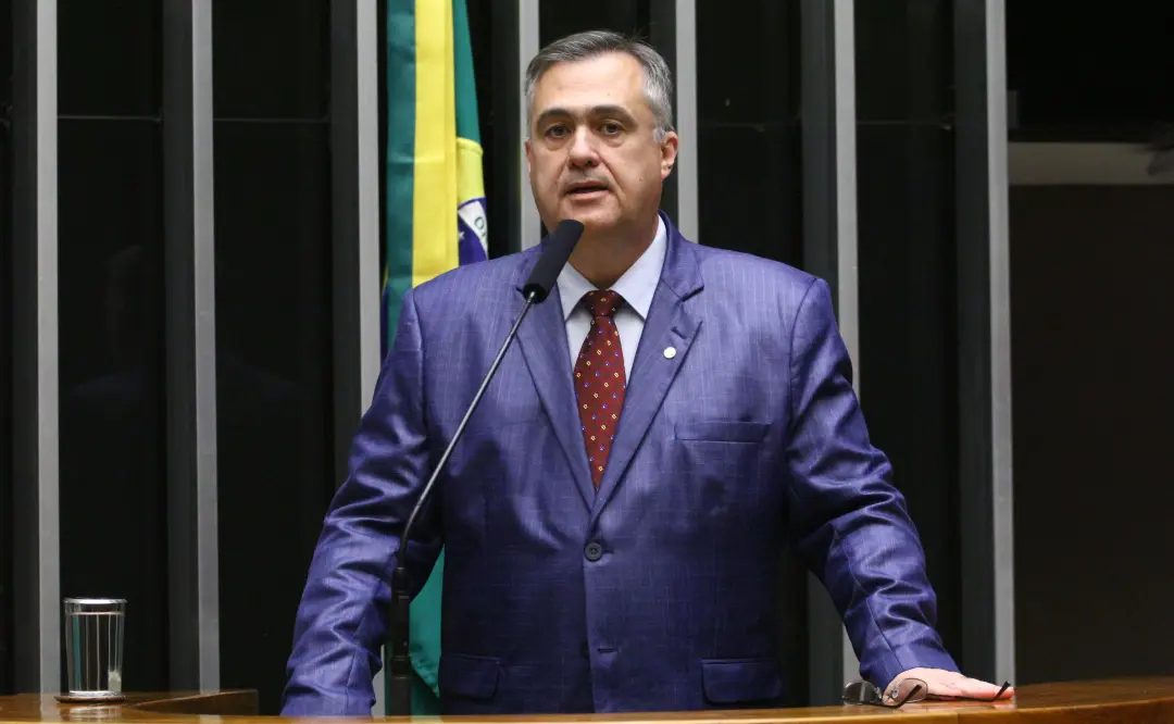 Projeto de Lei 3175/26 quer que o salário do Jovem Aprendiz saia do cálculo da renda para o Bolsa Família. Isso evita q…