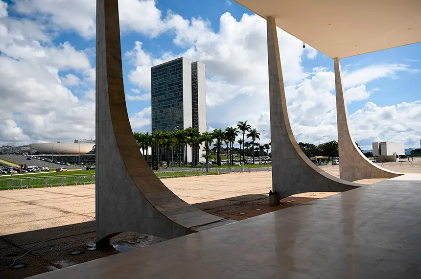 Senadores eleitos terão prioridades em reforma do Judiciário, economia e segurança. A discussão sobre impeachment de mi…