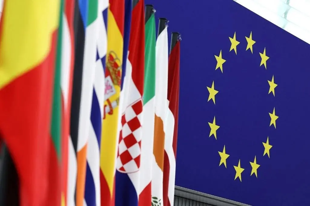 União Europeia promete ajudar o Tribunal Penal Internacional contra sanções dos Estados Unidos. A defesa da integridade…