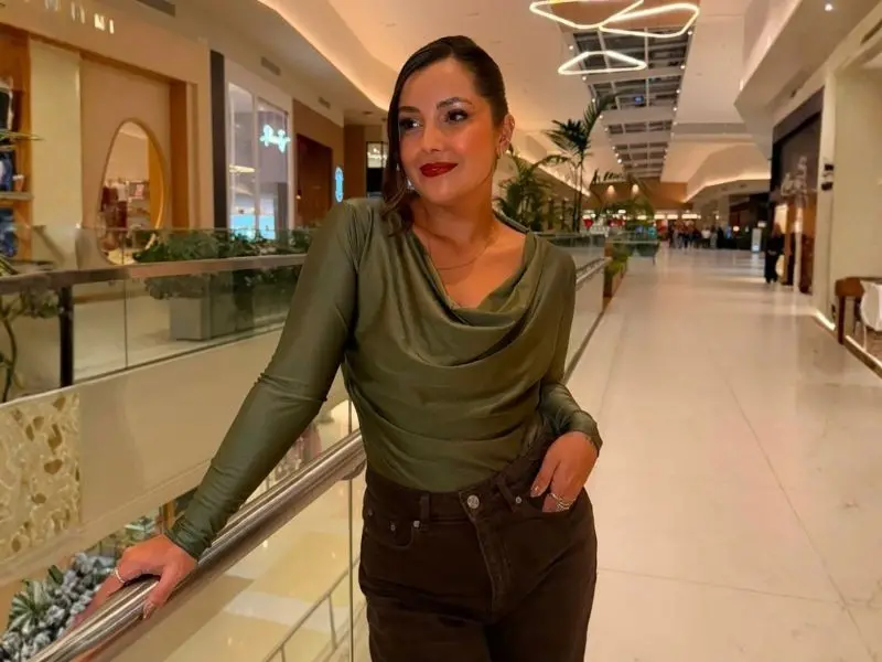 Mari Gelinski Store registrou a modelagem Dispensa o Sutiã, que substitui a função do sutiã em tops e croppeds com sust…