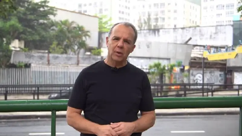 Sérgio Cabral mandou carta pra Douglas Ruas, defendendo as UPPs do Rio de Janeiro. O ex-governador argumenta que avisar…