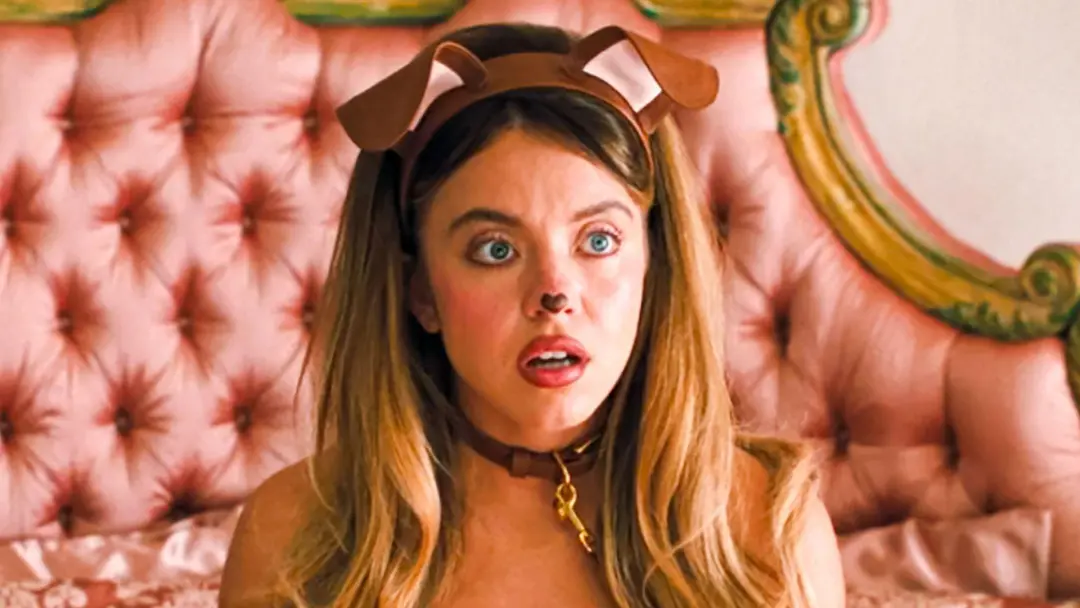 Sydney Sweeney vestindo um corset super apertado da Syrn, marca que ela lançou em janeiro com apoio de fundos bilionári…