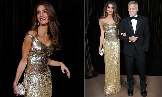Amal Clooney fez presença no Museu de História Natural durante o evento de caridade The Albies com um vestido dourado d…