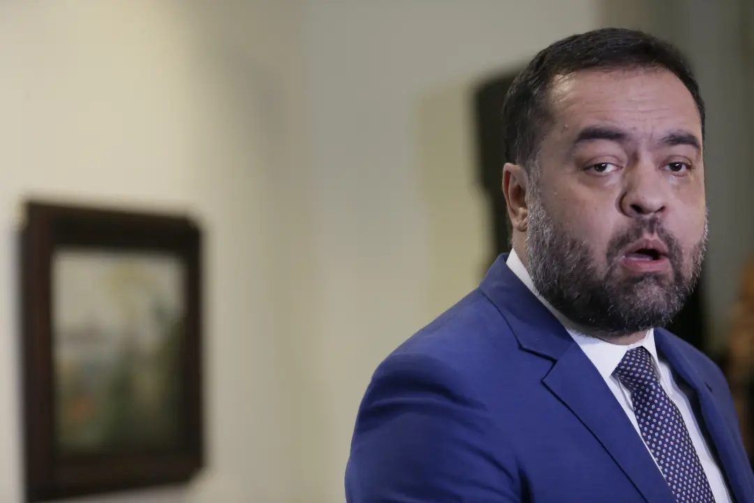 Rombo de R$ 400 milhões na Cedae Saúde e dívida de R$ 140 mil de Cláudio Castro foi o que a auditoria do governo do Rio…