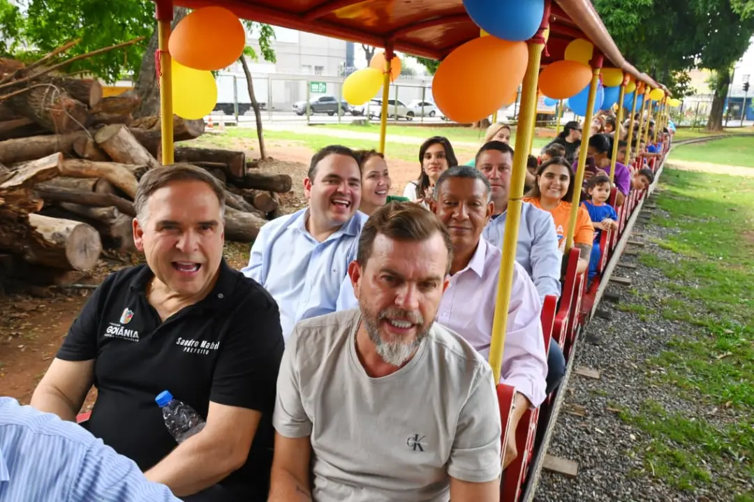 Parque Mutirama reabre com 22 brinquedos em operação. A ideia de expandir o local para feiras e festivais traz uma nova…