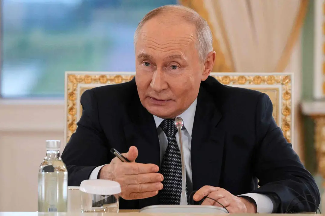 Putin diz que a Rússia está pronta para vender petróleo e derivados para os EUA e o mundo. Parece que o ganho seria par…