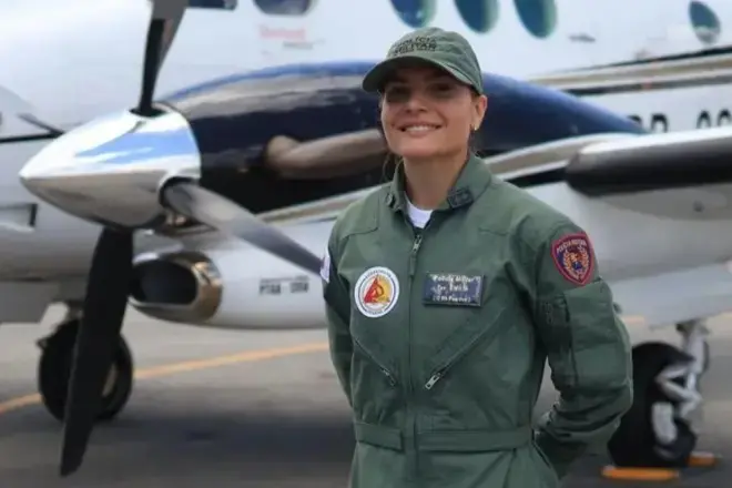 Três militares da PMMG morreram na queda de avião perto de Santana do Paraíso. A primeira-tenente Gabriela Emília Soare…
