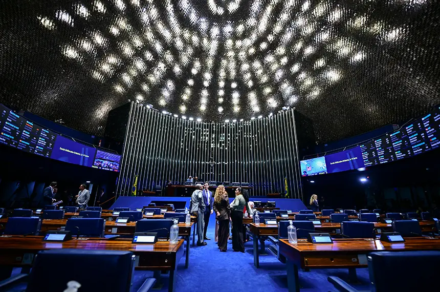 PEC 221/2019, que reduz a jornada para 40 horas semanais sem corte de salário, tem votação no Senado prevista para as p…